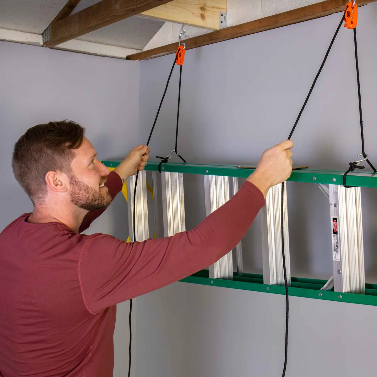 Tie Boss ladder hoist in use